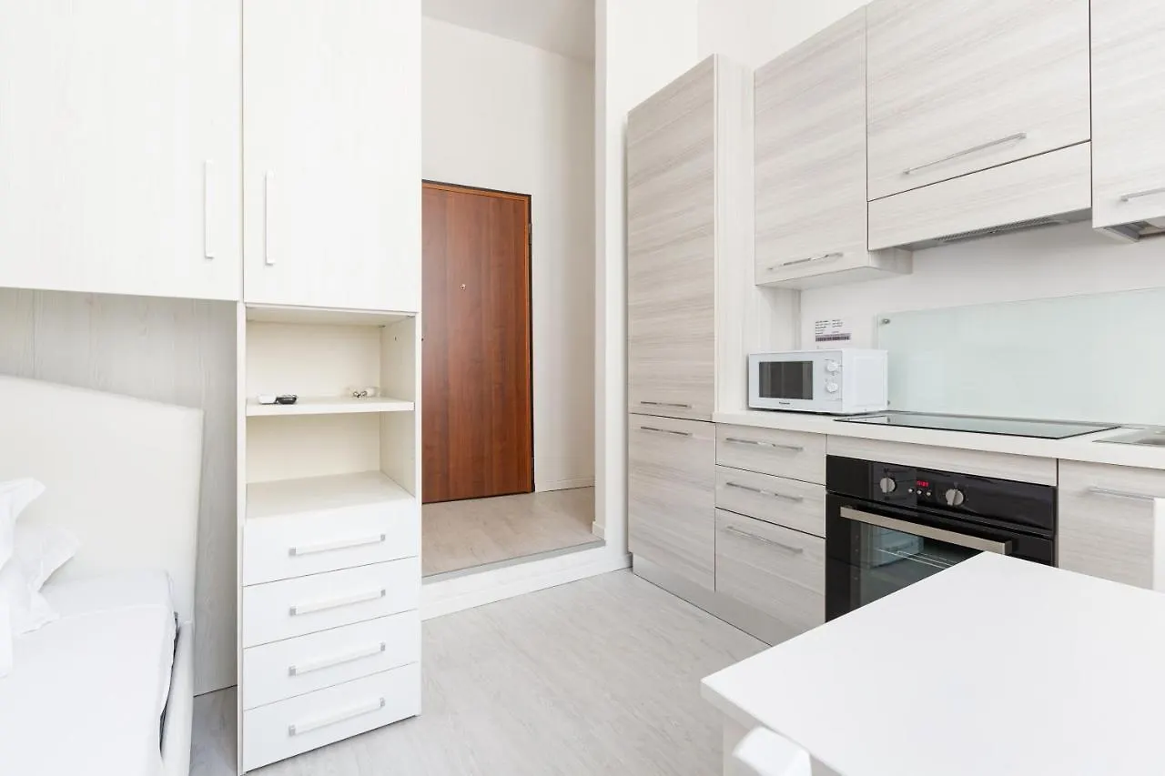 Apartament Milano Niguarda Tiny Studio Włochy